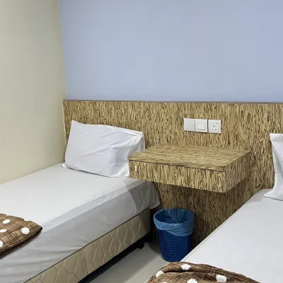 Winnieys Boutique Hotel Hotel dekat Stasiun Sentul
