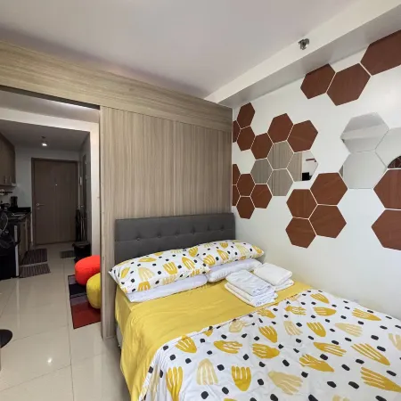 1BR w/ Balcony |MOA Arena + IKEA | Budget-Friendly Отели рядом с достопримечательностью «Манила-Бэй»