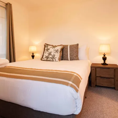 Forth Village Cottages Hotels in Devonport