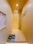 Serene Waves Court 201, 5 minute walk to the station , 1 stop to Tsutenkaku Tower and Namba - บริการรถรับส่ง