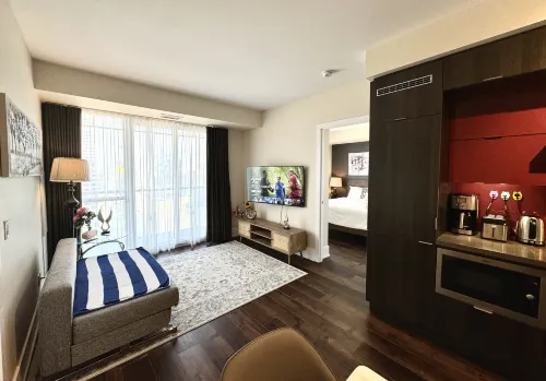 Tripshine Suites - Next to Rogers Center, Mtcc&CN Tower -  Apartamentos vacacionales