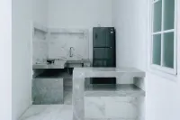 TwoSpaces Living at Arfina Residence Syariah, Lamongan Hotels in Paciran