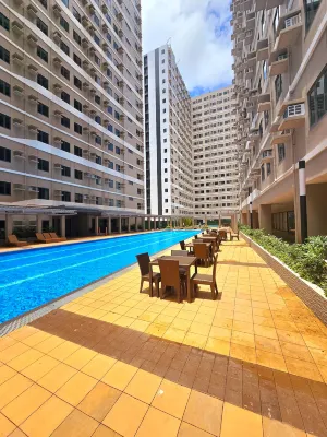 Acellyne Suites at Green 2 Residences with Netflix! Hotels near PHOEBE HOUSE
