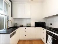 Millers Point Home Harbourside Hotels in Millers Point