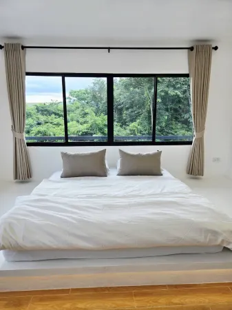 cactus pool villa chiangmai Отели в г. Район Сан Кампхэнг