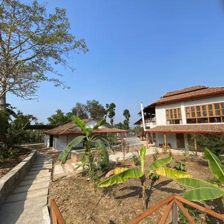 Himalchuli Nature Farmstay