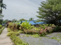 Baan Suan Lung Wat (Near  Surakul Pier) Отели рядом с достопримечательностью «Пирс Тхадан»