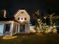 Amanjiwa Villa 2 @ A'Famosa - Private Pool Hotels in Kelemak