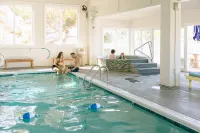 Surf Side Hotel - Beach