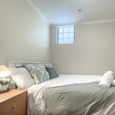 Compact 2BR Near Chinatown | Melbourne CBD C24