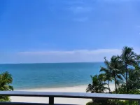 Blue Horizon Suites by  Forest city - Ocean View