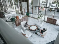 Seven Living Tamansari Tera Residence Hotels near Merdeka Building