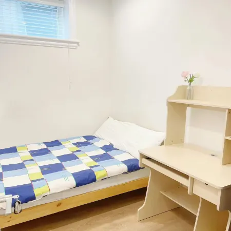 Cozy New Suite 8 mins to Downtown