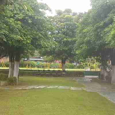 Swapanlok Farms And Resorts Hotel Exterior