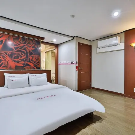 Motel Flower