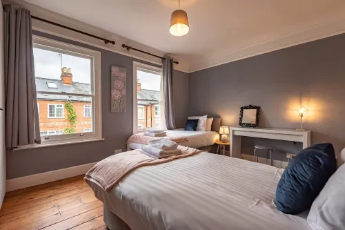 Cosy Reading Home - Superfast WiFi, Private Garden