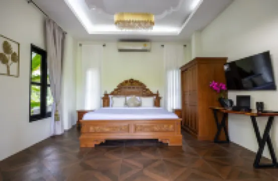 Dream Villa (1-bd house with a swimming pool)