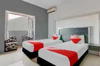 Hotel O near RSUD Arifin Achmad formerly Damon Butik Hotel โรงแรมใน