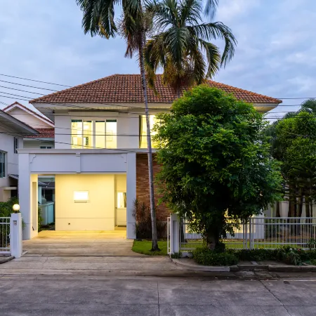 Perfect Lake House, Lakeside Retreat , Nonthaburi