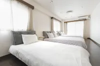 11-min Walk to Kawasaki Sta | Spacious 103㎡ 3LDK | Sleeps 12 | Haneda & Tokyo Access | 801 - balcony
