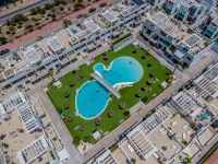 Penthouse with private rooftop & pool in Torrevieja - Pools