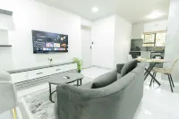 Fern Forest Serene 1 Bed Get-a-way Suite . Long Stays Welcome - Boutique