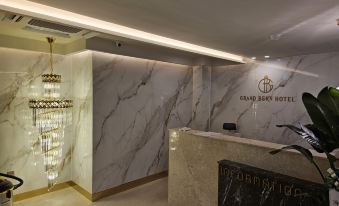 Dayeon Grandis Hotel