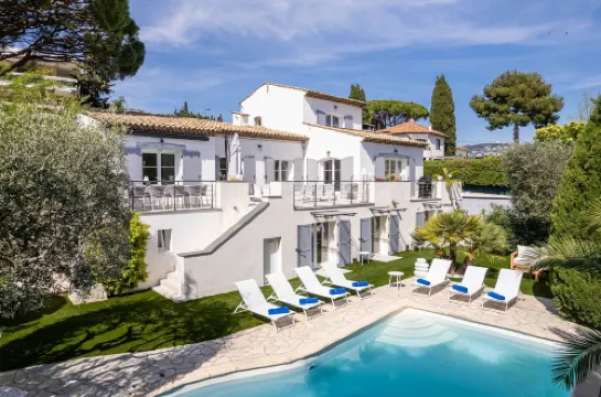 Sumptuous villa - AC- 6BR- 12P- Cannes