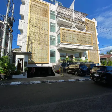 Grand Bunda Hotel Syariah Bukittinggi Powered By Archipelago