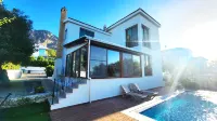 Villa Amazing by HolidayKeys - Villas