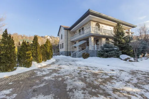 Ermensai Wellness Boutique Hotel