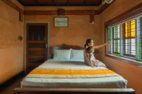 Sukumara Homestay Unique Eco Luxury Mud and Bamboo Beachfront Villa - Villas