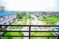 Amazon Resort - 4-Star