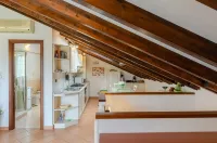 Ca du Pescou, Rapallo - خدمة نقل من وإلى المطار