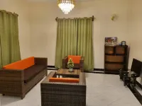 The Green-Village Villa Hotels in Busiro