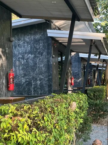 รูปภาพของบ้านต้นแจง