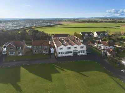 Beach House Hotel Hotels near Seahouses Harbour