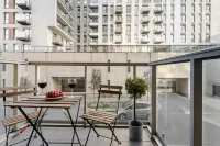 Lumina stylish apart with parking in City Center - 홈스테이