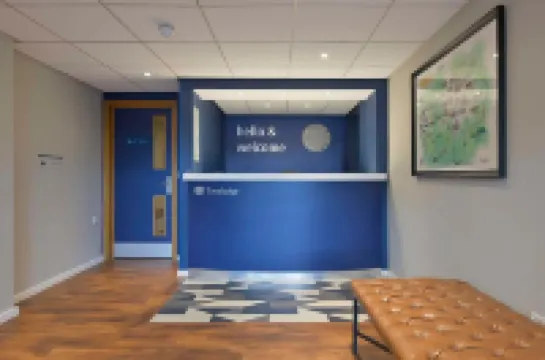 Travelodge Leeds Colton