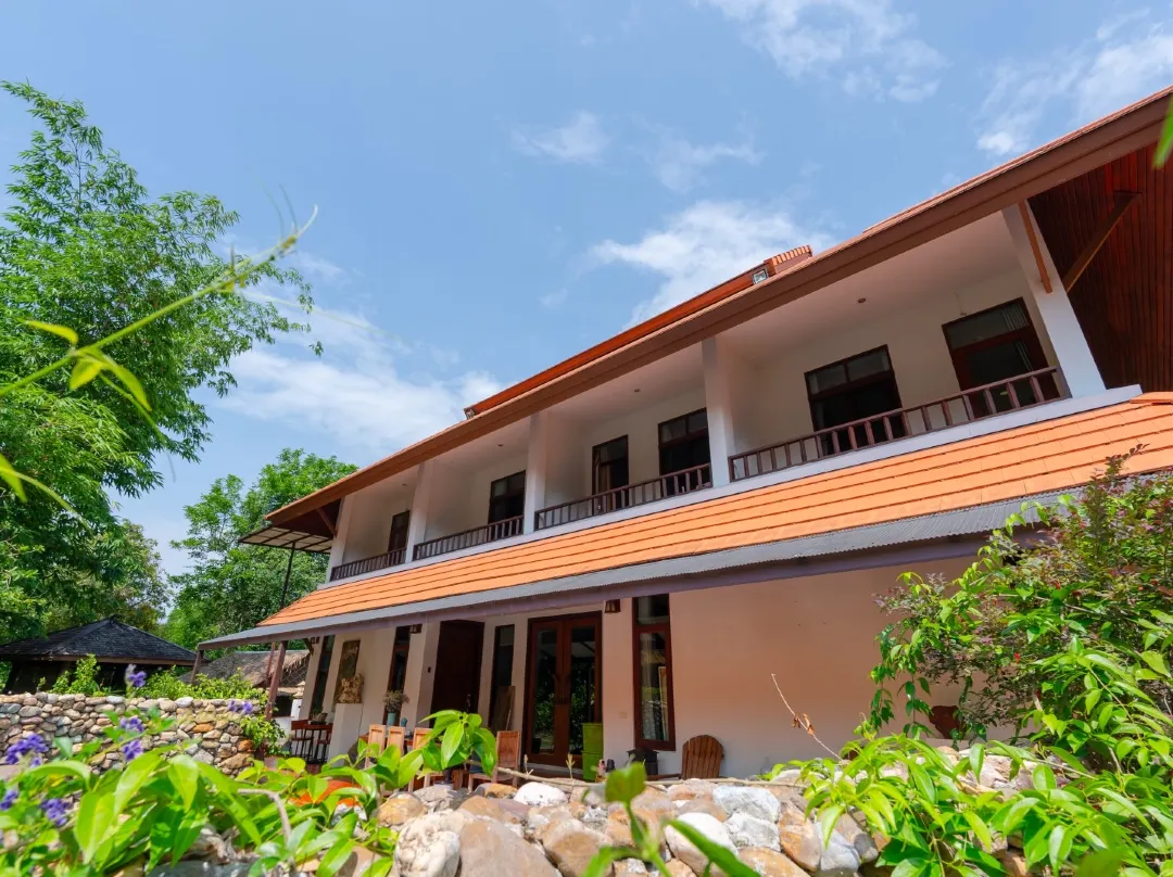 White Tea Hotel - Chiang Mai