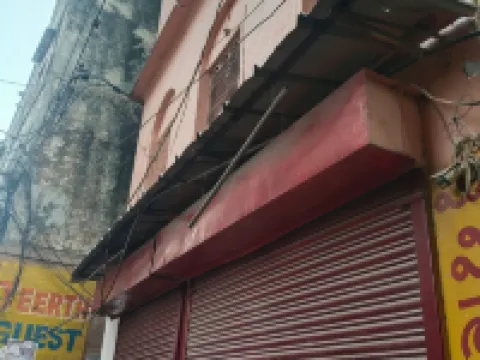 Shreeji Kashidham Hotels near Manikarnika Ghat