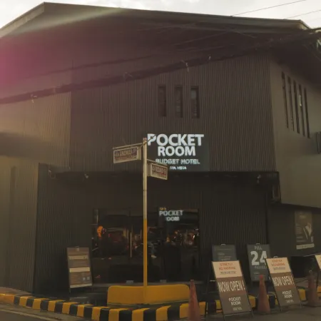 Pocket Room Hotel