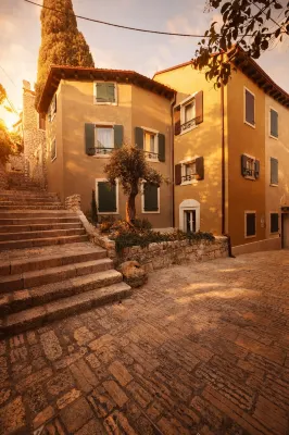 La Villa Residence - 4-Star