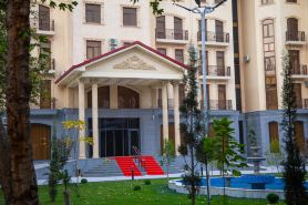 Air Plaza Hotel