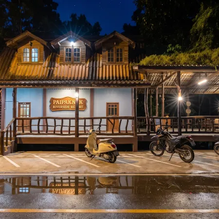 Paipaknak Riverside Resort