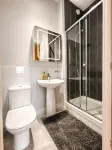 64 Millbay Road - Apartments