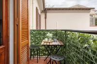 Paradise Apartment · Comfort & Private Parking - Boutique