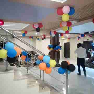 Hotel Crown Inn Others