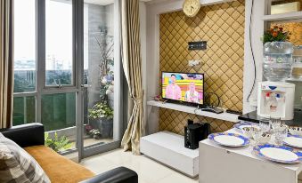 Cozy 2BR Royal Olive Apt Pejaten w/ Pool & Gym