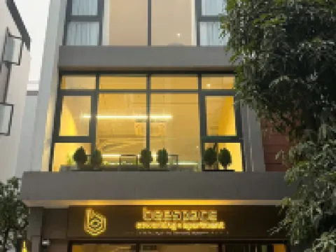 BeeSpace Coworking & Apartment 義柱社住宿飯店